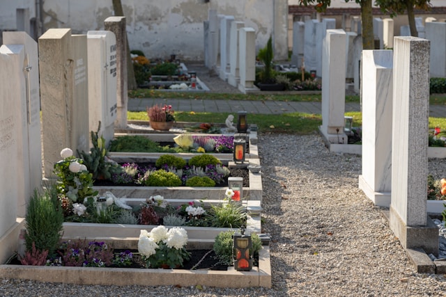 Ceny hrobů, kolik stojí hrobové místo v roce 2024?